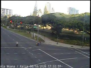 ALA MOANA & KALIA