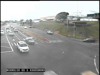 MOANALUA RD & KAAHUMANU ST
